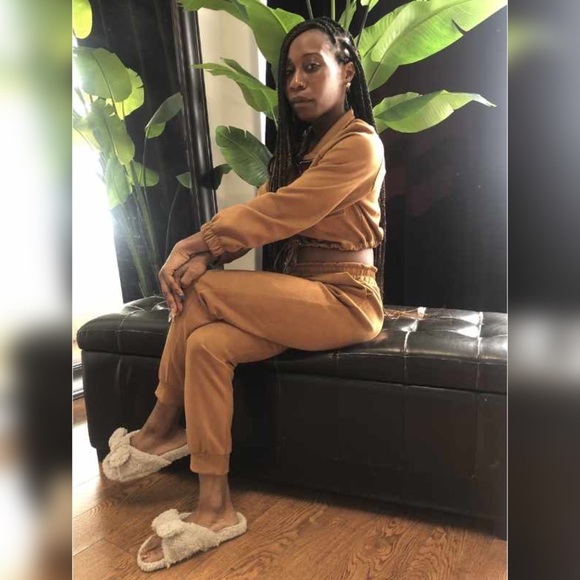 (NWT) Faux Suede Two-Piece Jogger Set - Picture 7 of 8